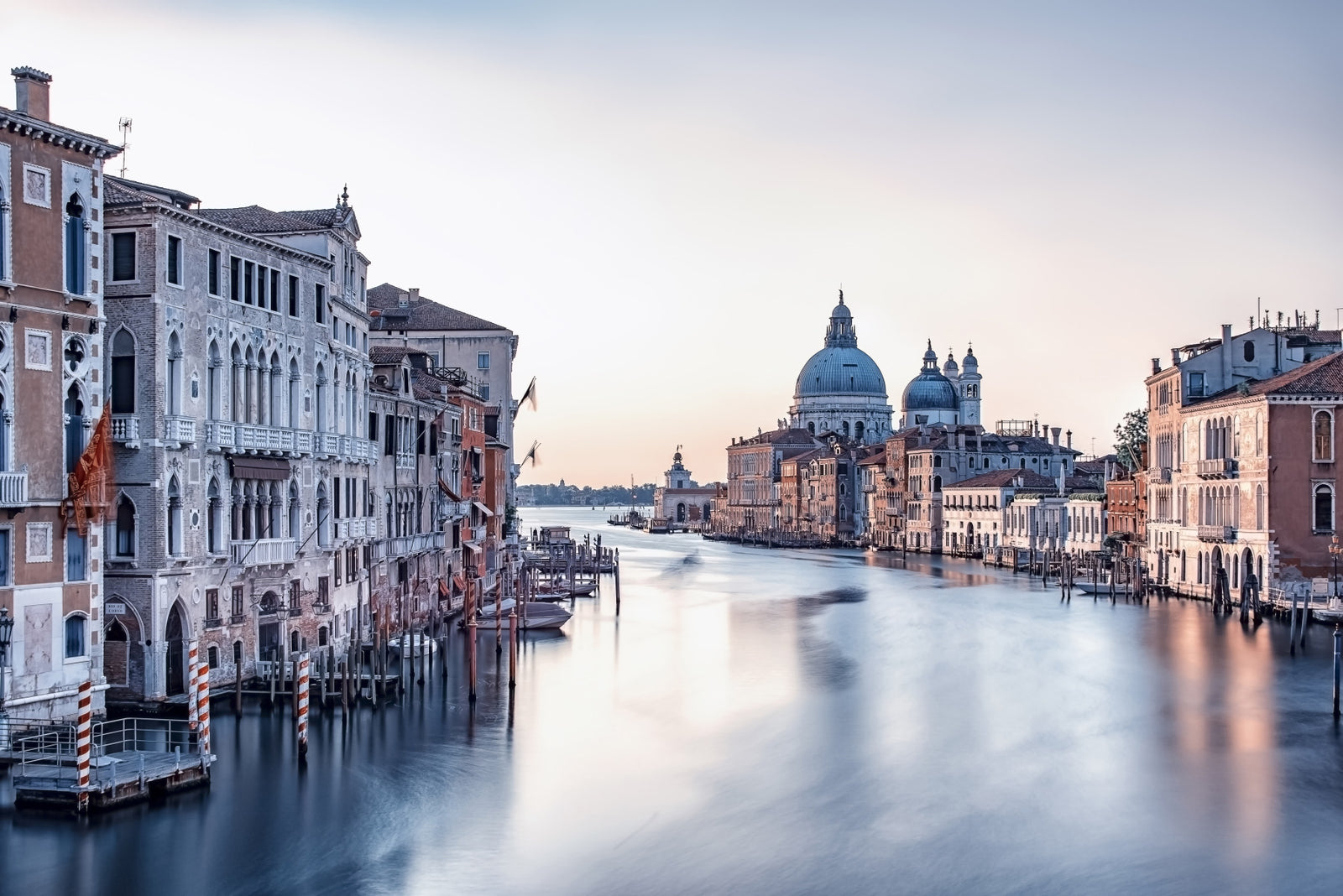Grand Canal Dreams Wall Mural