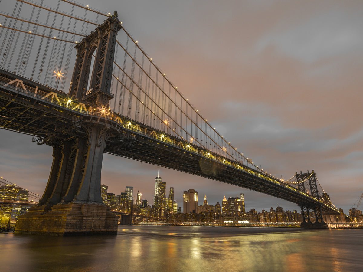 Manhattan Dusk Wall Mural in your room