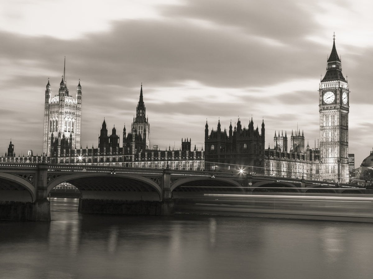 Westminster bridge Wall Mural in your room — zoomed