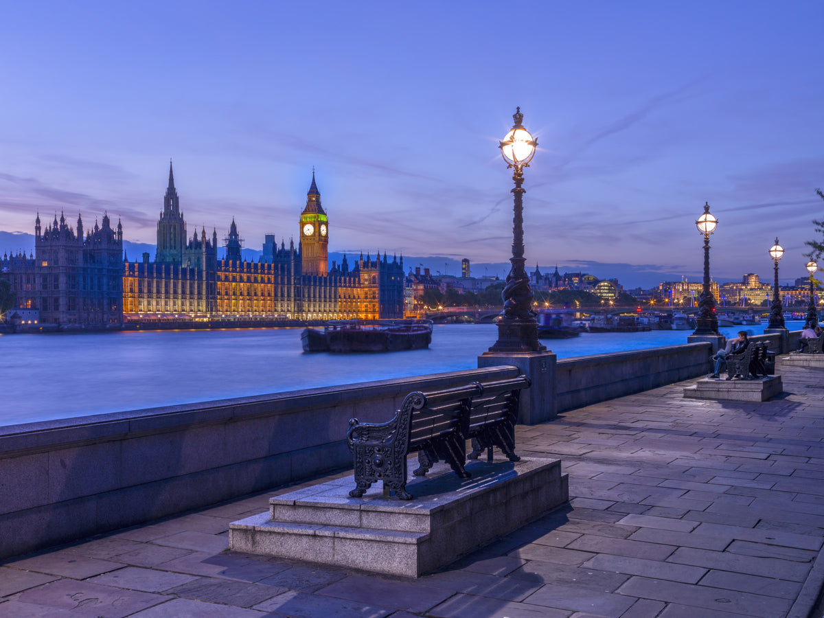 London Twilight Wall Mural in your room — zoomed