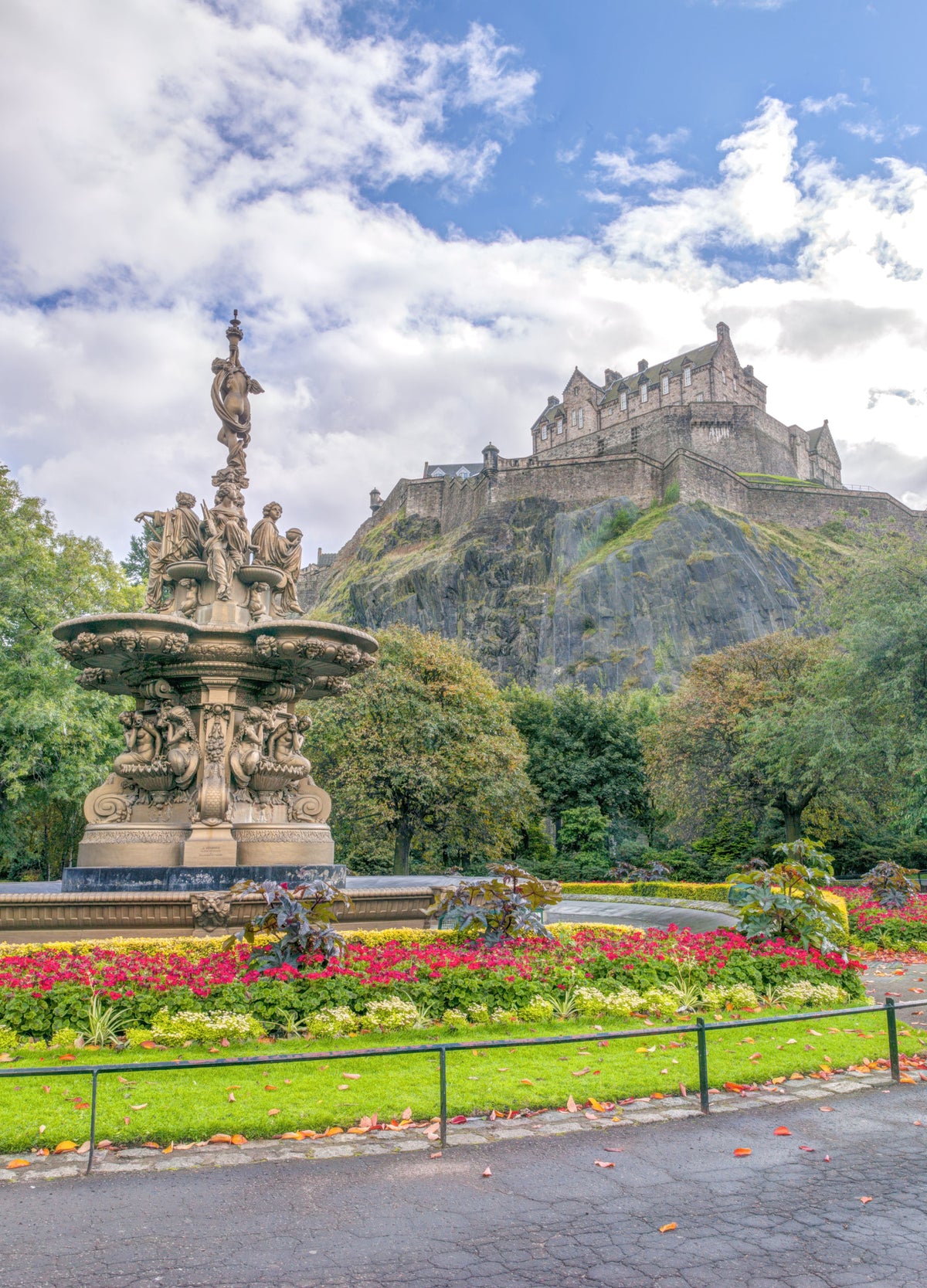 Majestic Edinburgh Castle and Ross Fountain Garden Wall Mural in your room