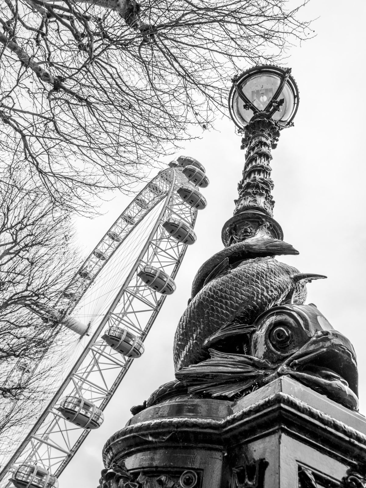 London Landmark Observation Wheel and Lamppost Wall Mural in your room