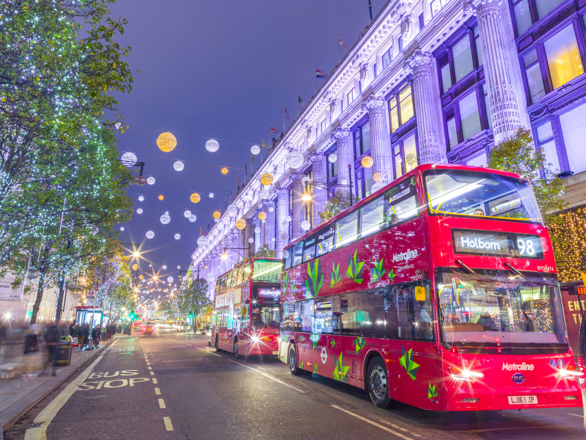 London Christmas Street Scene Wall Mural in your room — zoomed