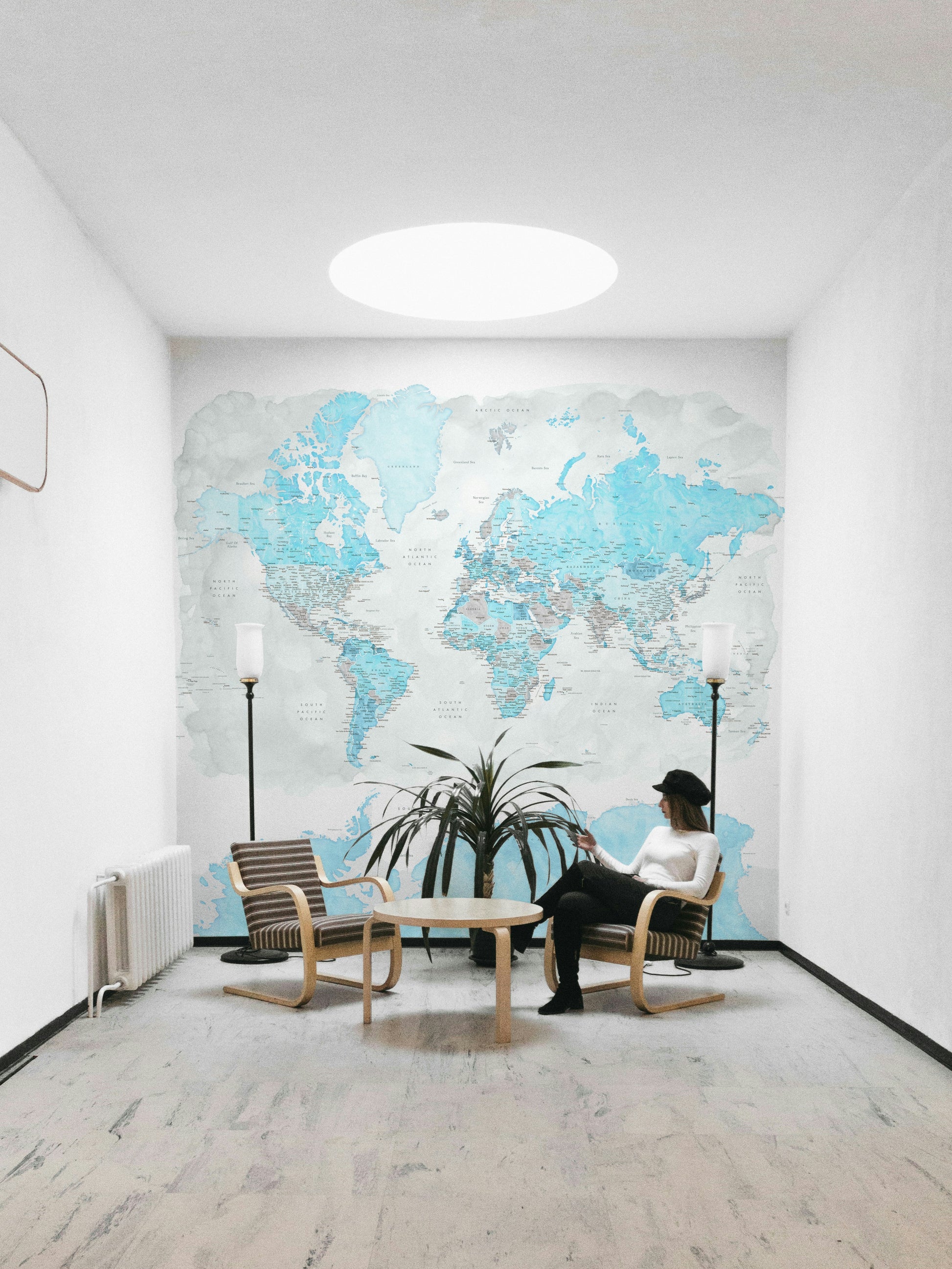Calming blue watercolor wallpaper with global design

