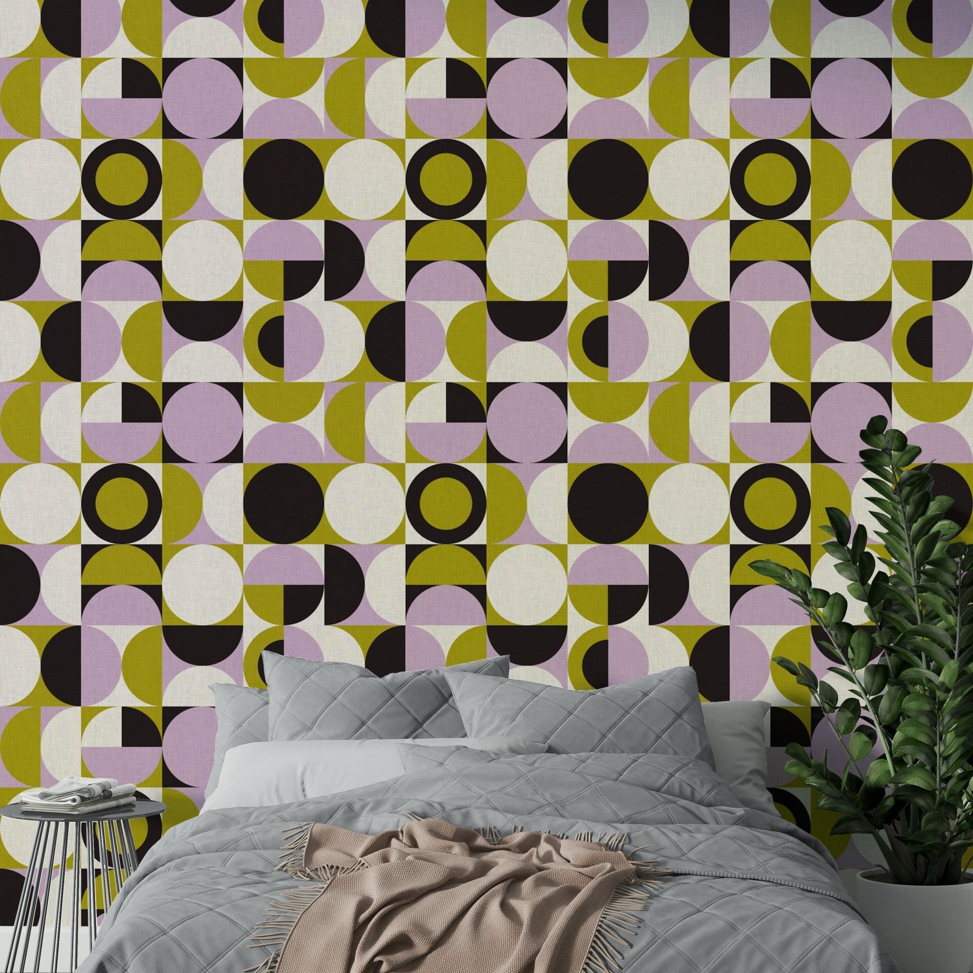 Artistic wall treatment featuring Mescolanza pattern

