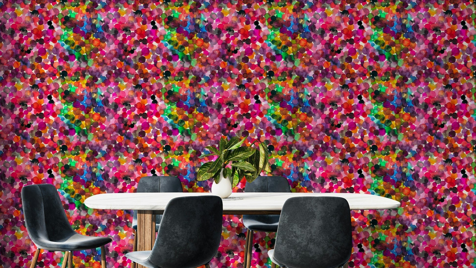 Overlapped watercolor dots pattern wallpaper

