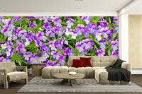Wallpaper for walls with bold purple flowers
