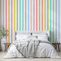 Light pastel stripe pattern for walls