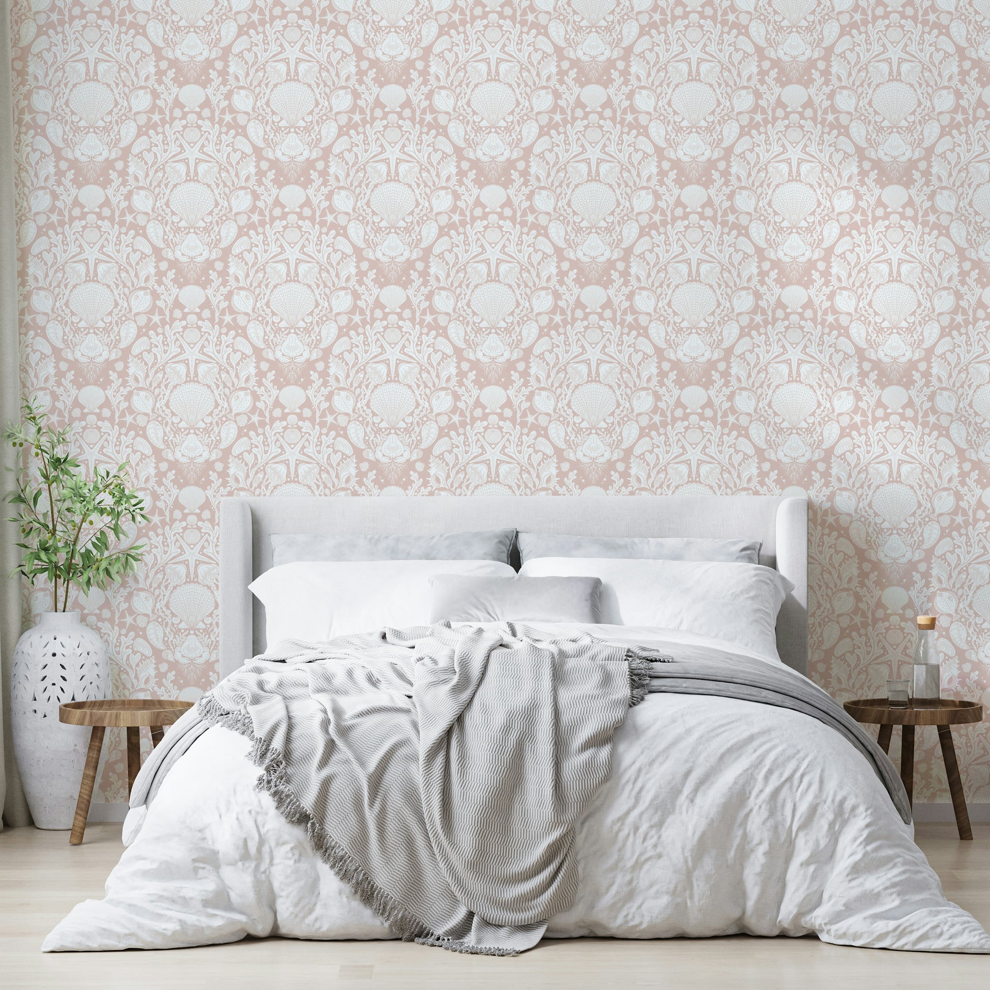 Powder white wallpaper with coastal damask look

