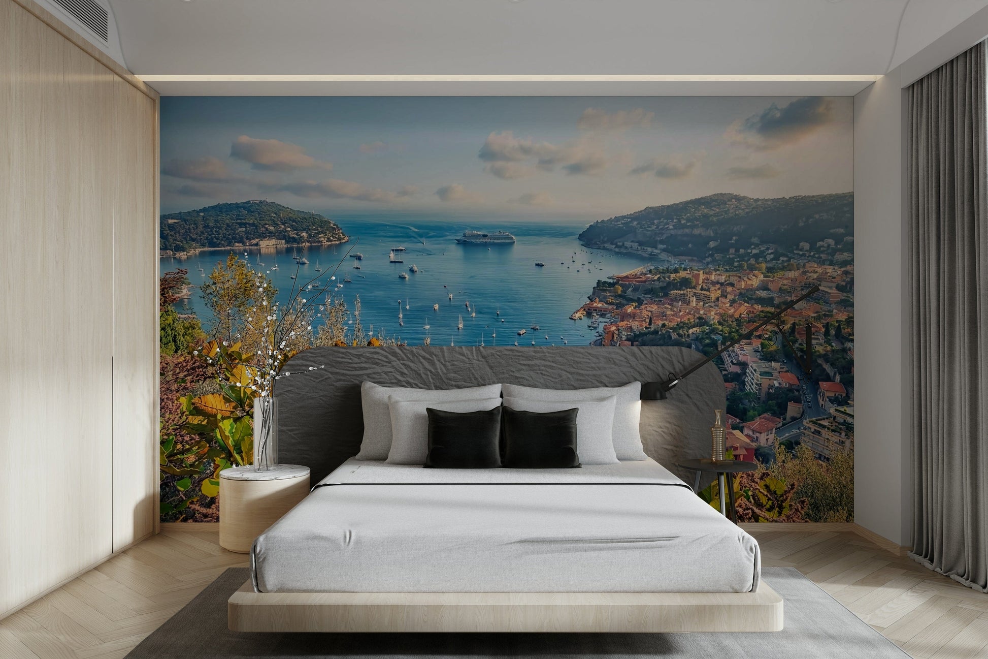 A beautiful wide-angle wall mural of the sea.

