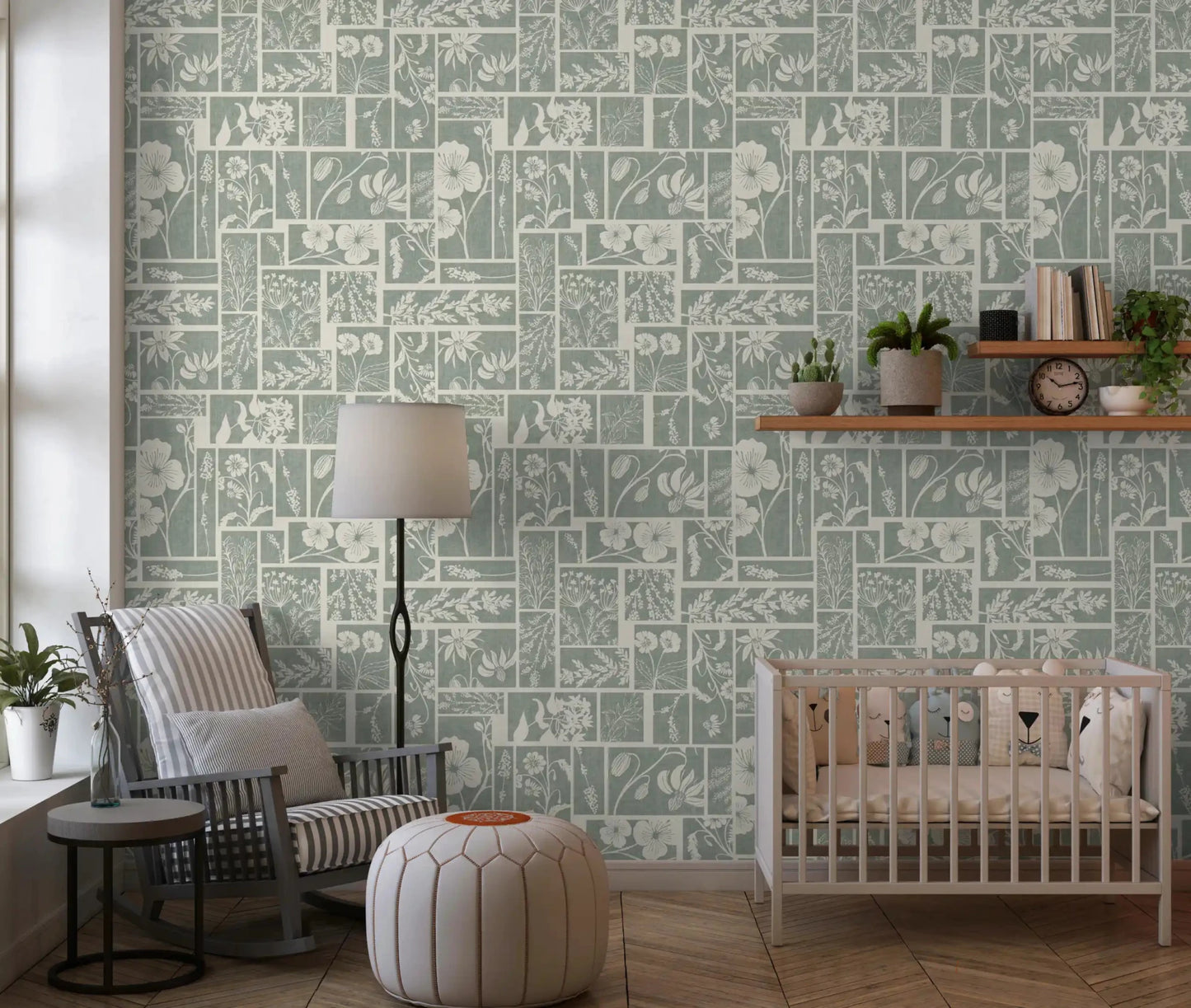 Neutral green wallpaper with botanical patch style