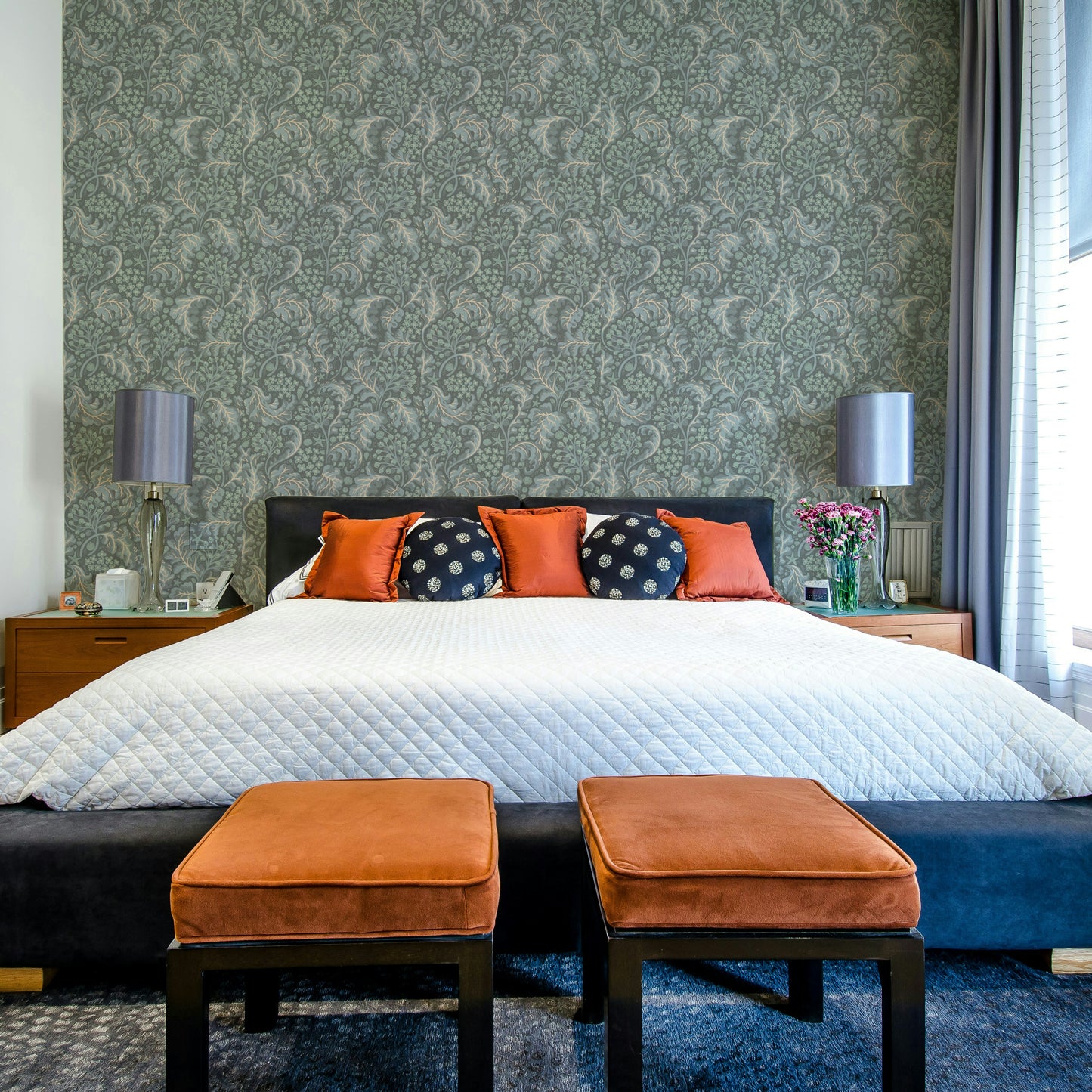 Sea kale motif wallpaper in midnight blue tones

