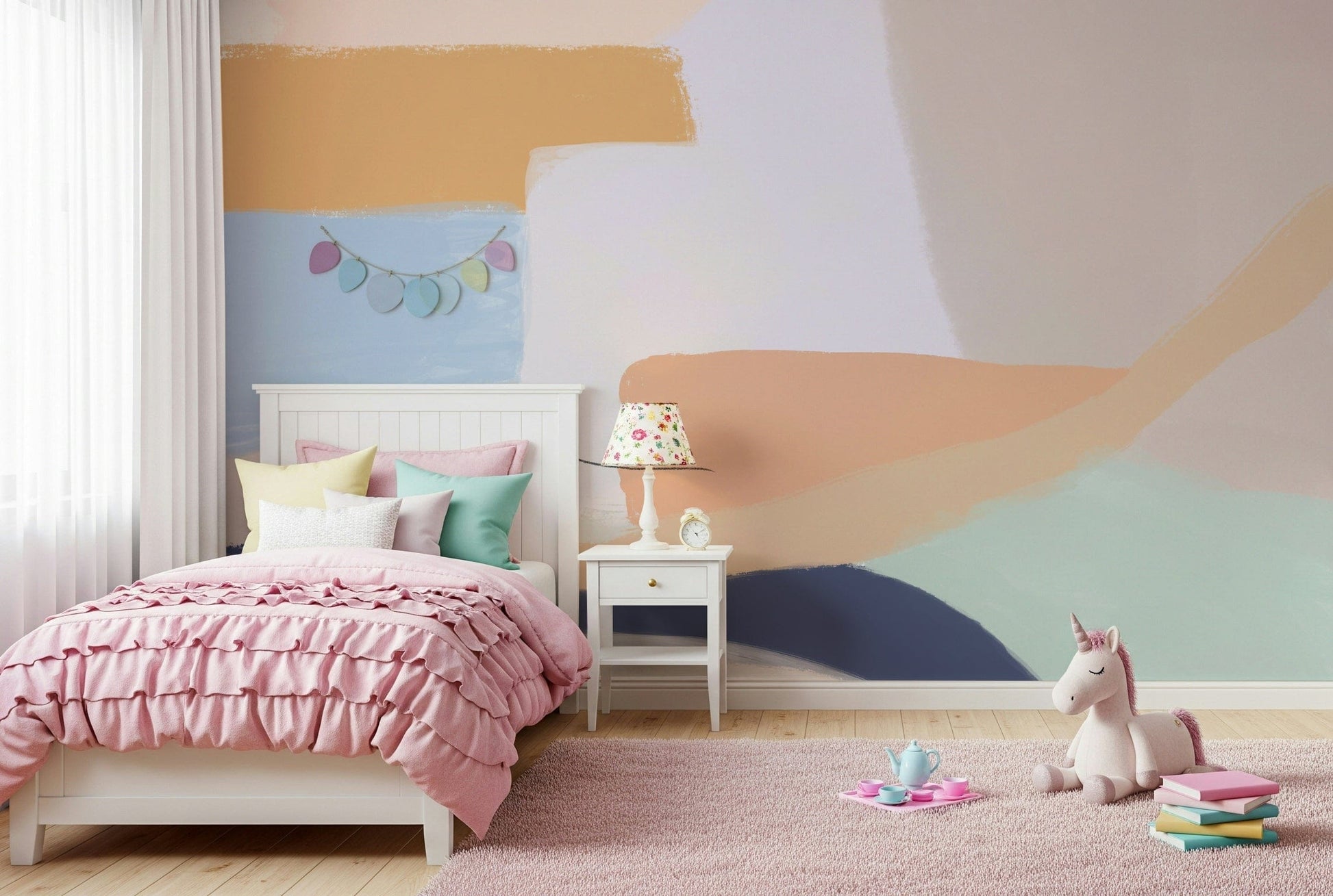 A classic abstract design wallpaper for walls.