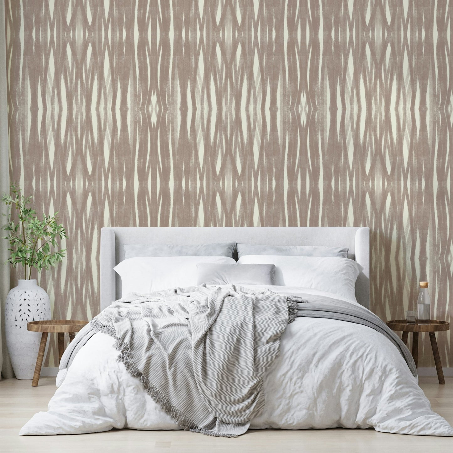 Peel-and-stick Symmetrical Strokes wallpaper for living room

