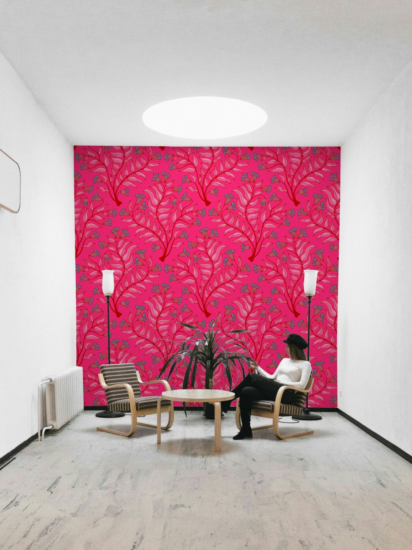 Vintage floral wallpaper with botanical trumpet blooms

