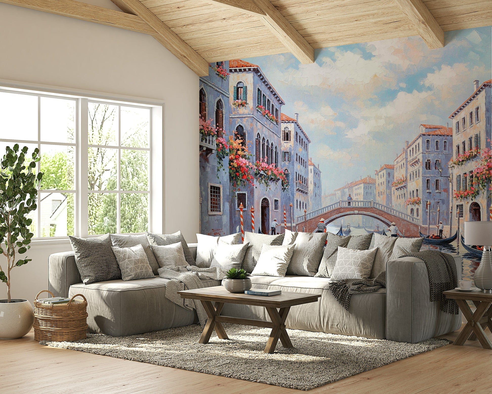 Grand Canal at night, detailed view

