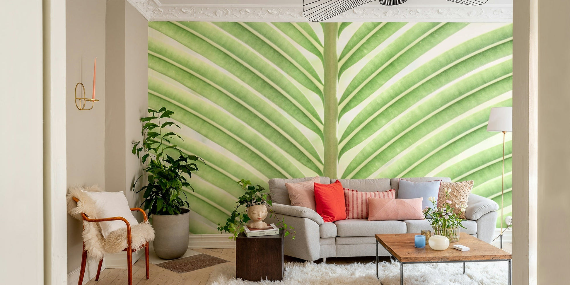 clean and simple leaf design

