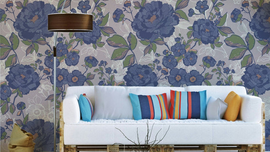 Vintage Bloom Floral Wallpaper.

