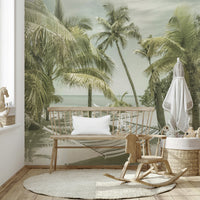 Coastal Florida wall design with sunny feel

