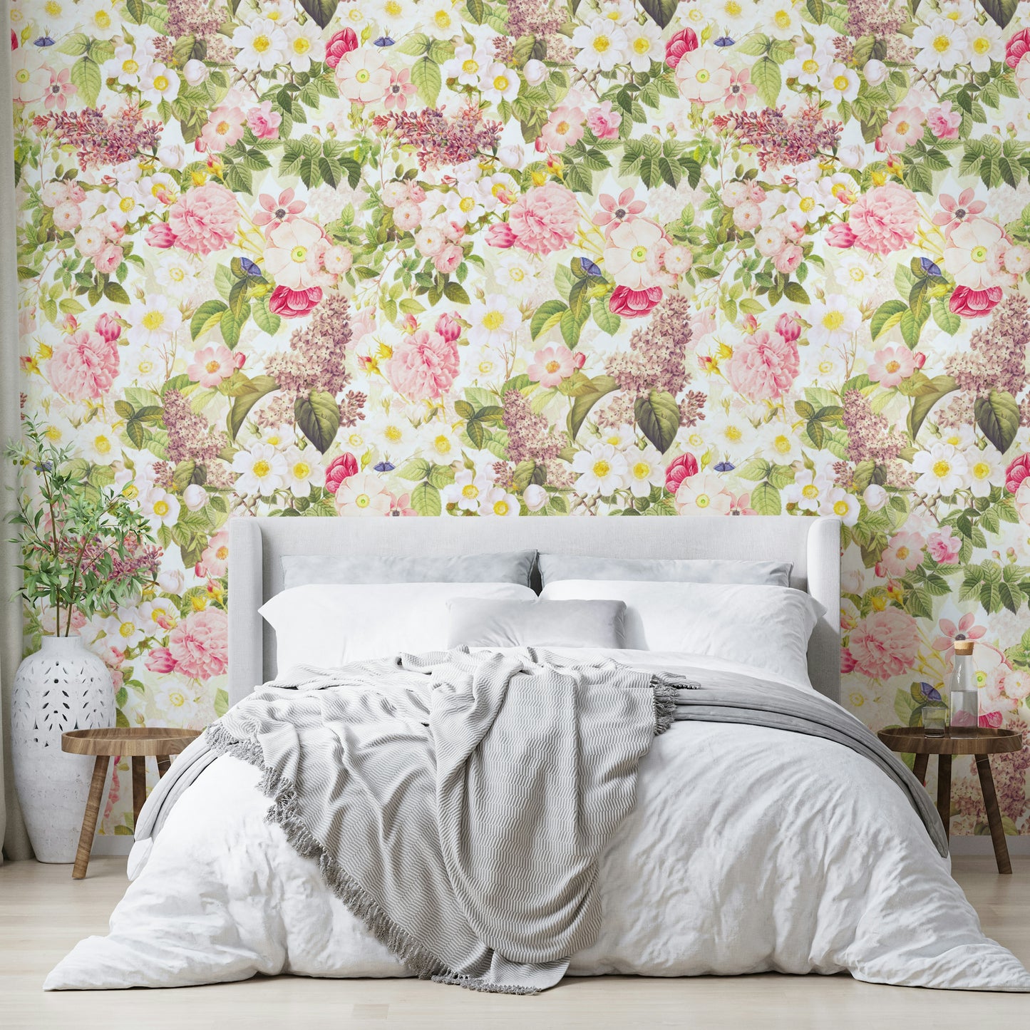 Timeless vintage garden wallpaper design

